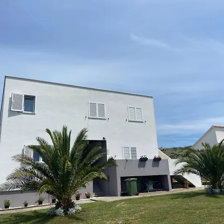 Luxury Penthouse With Jacuzzi Apartamento Podgradina (Posedarje)